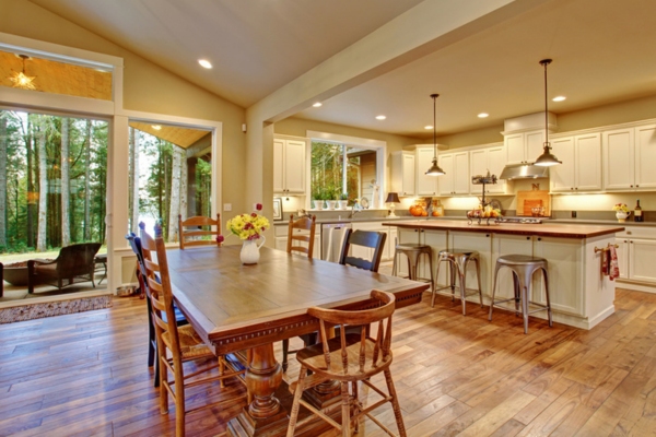 image of home dining and kitchen lights depicting lights flickering when AC turns on