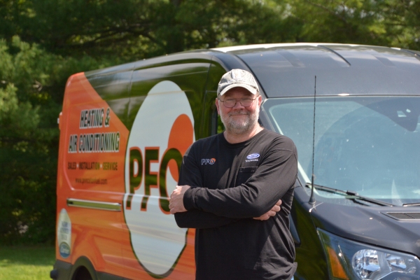 professional HVAC technician from PFO Heating & Air Conditioning